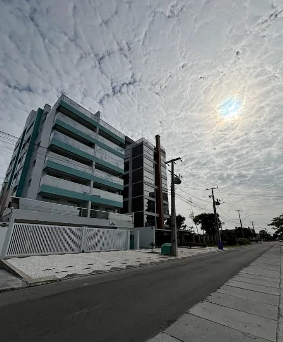 Cobertura dos Sonhos à Venda — Alto Padrão, Elegância e Conforto