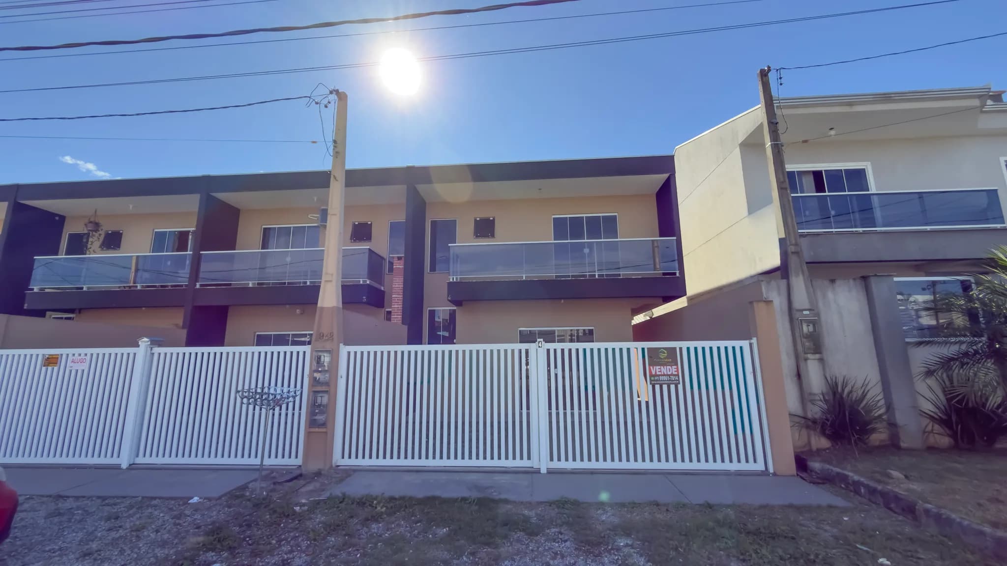 Sobrado à Venda em Matinhos – 2 Quartos, 99 m² e 1 Vaga | Bairro Bom Retiro | Litoral do Paraná